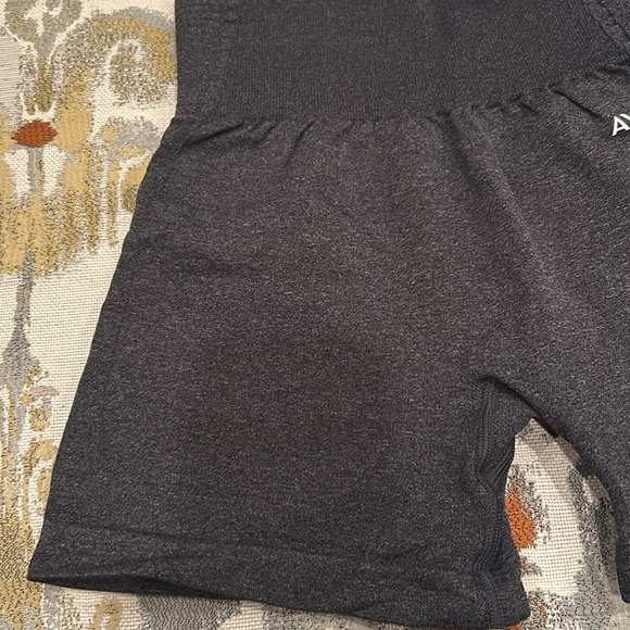 Ladies size xs AYBL workout shorts - Picture 3 of 9